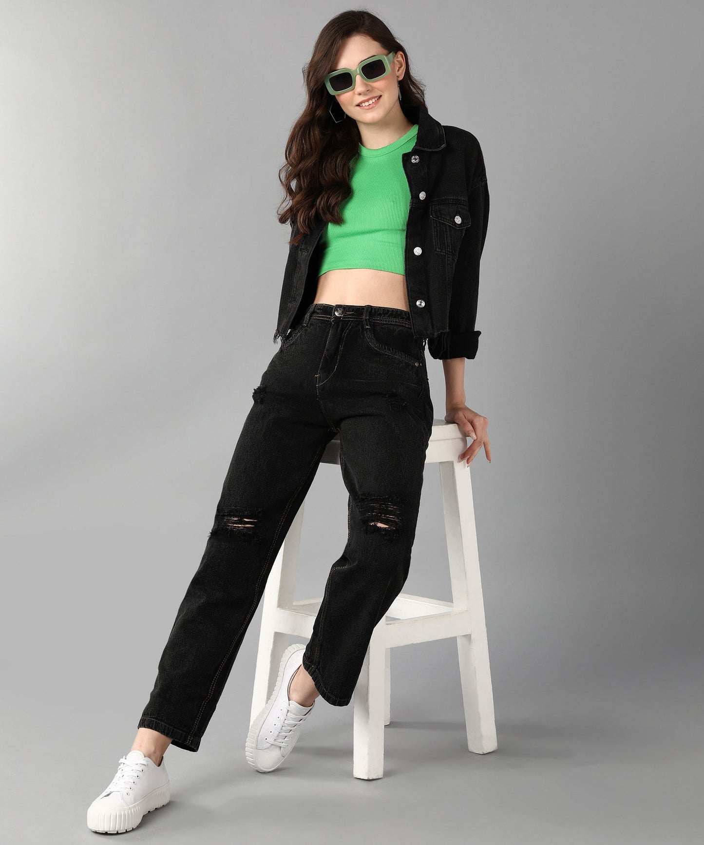 Relaxed Fit Distressed Black Jeans - NiftyJeans