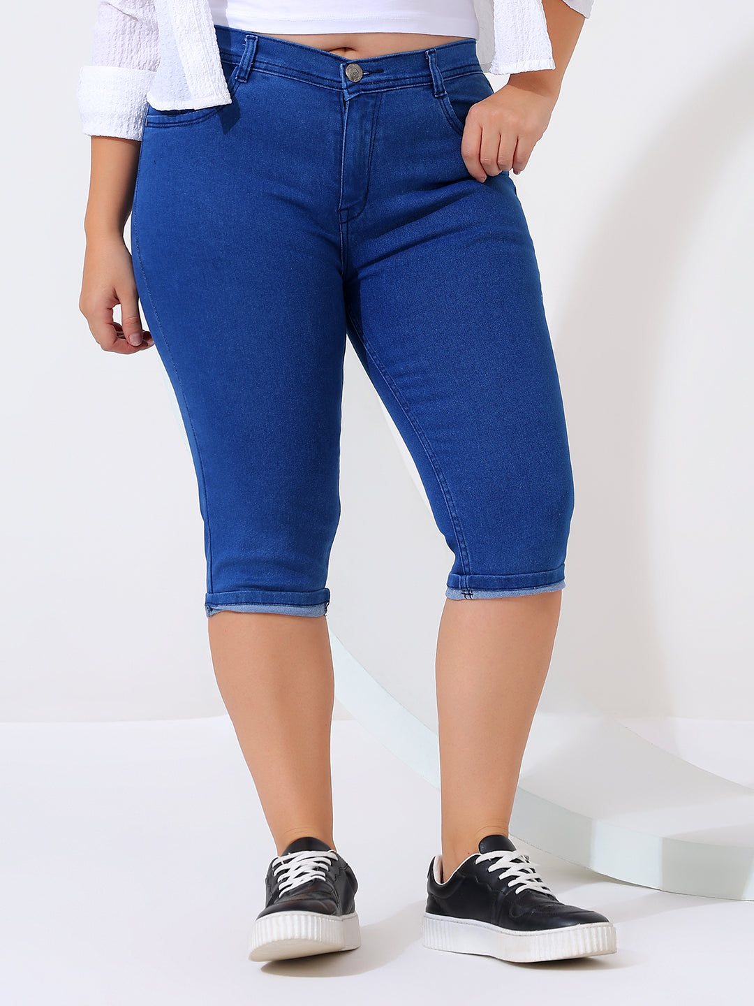 Plus Size Skinny Fit Capris