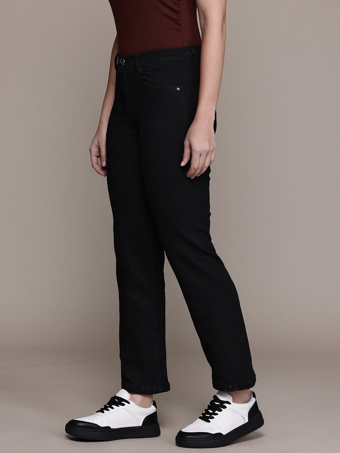 Stretchable Straight Fit Jeans Knitted Fabric