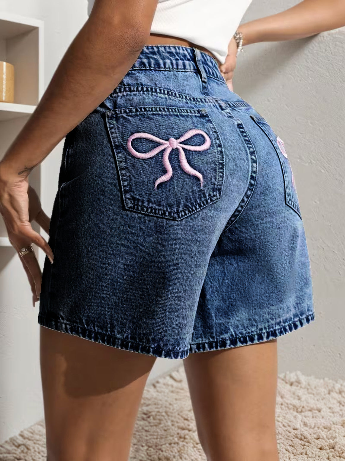 Relaxed Fit Shorts with pink bow tie at back pocket