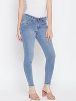 Load image into Gallery viewer, Stretchable with frayed hems Bata Blue Jeans - NiftyJeans
